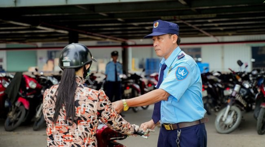 Bảo vệ giữ xe ban đêm tại sao cần thiết cho tài sản của bạn?