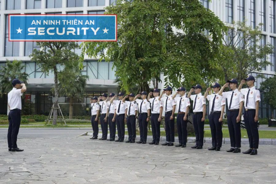 chi phí thuê bảo vệ