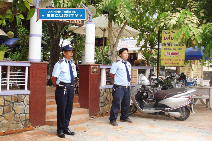 dịch vụ bảo vệ quán cafe