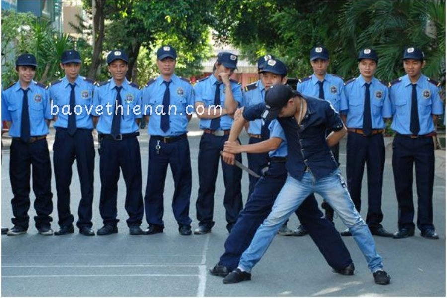 Dịch vụ bảo vệ Tân Bình