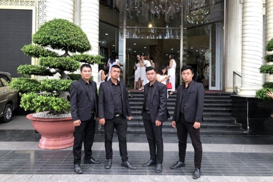 Dịch vụ bảo vệ shop thời trang